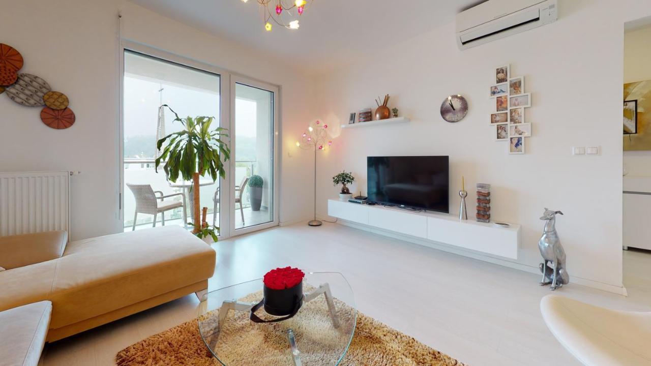 Bibi Centroom Apartment *